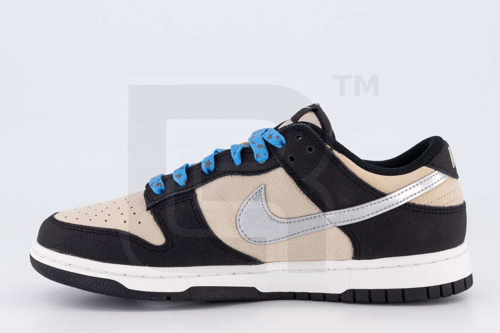 Nike Dunk Low "Starry Laces" (W) Limited Run