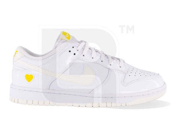 Nike Dunk Low "Valentine's Day Yellow Heart" (W)
