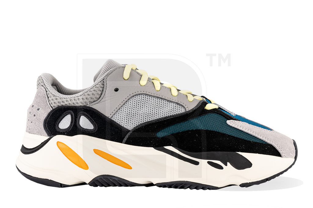 Adidas Yeezy Boost 700