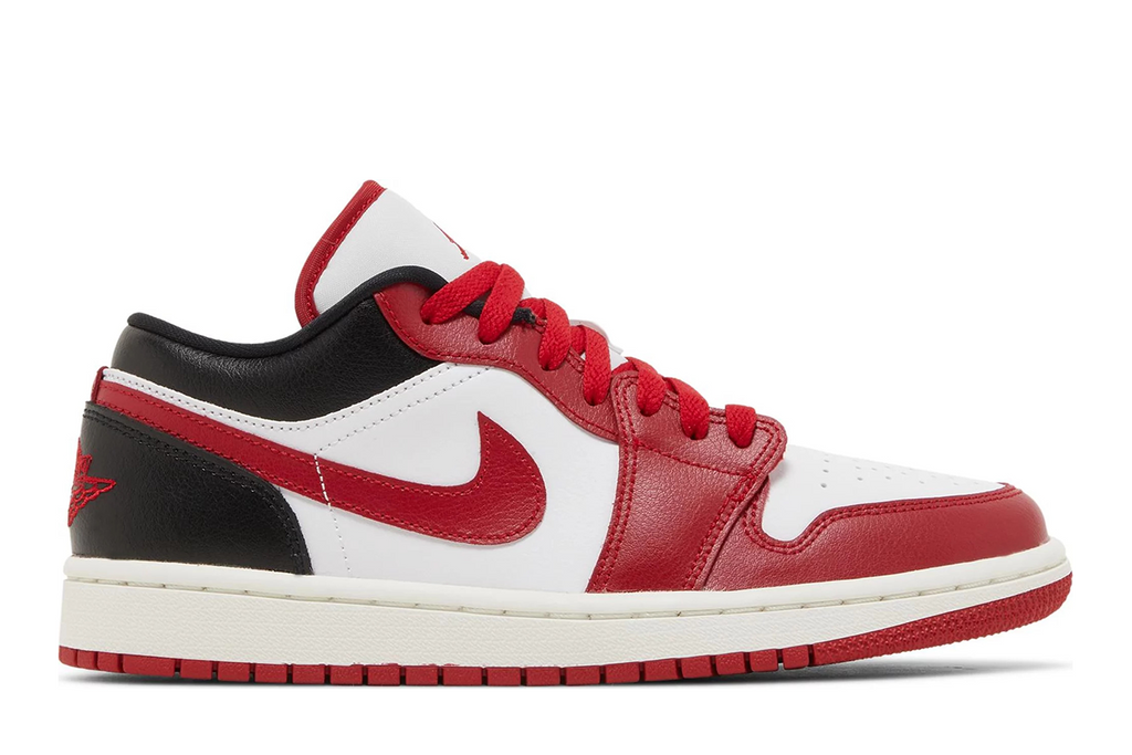 Air jordan 1 reverse black toe on sale