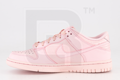 Nike Dunk Low "Pink"